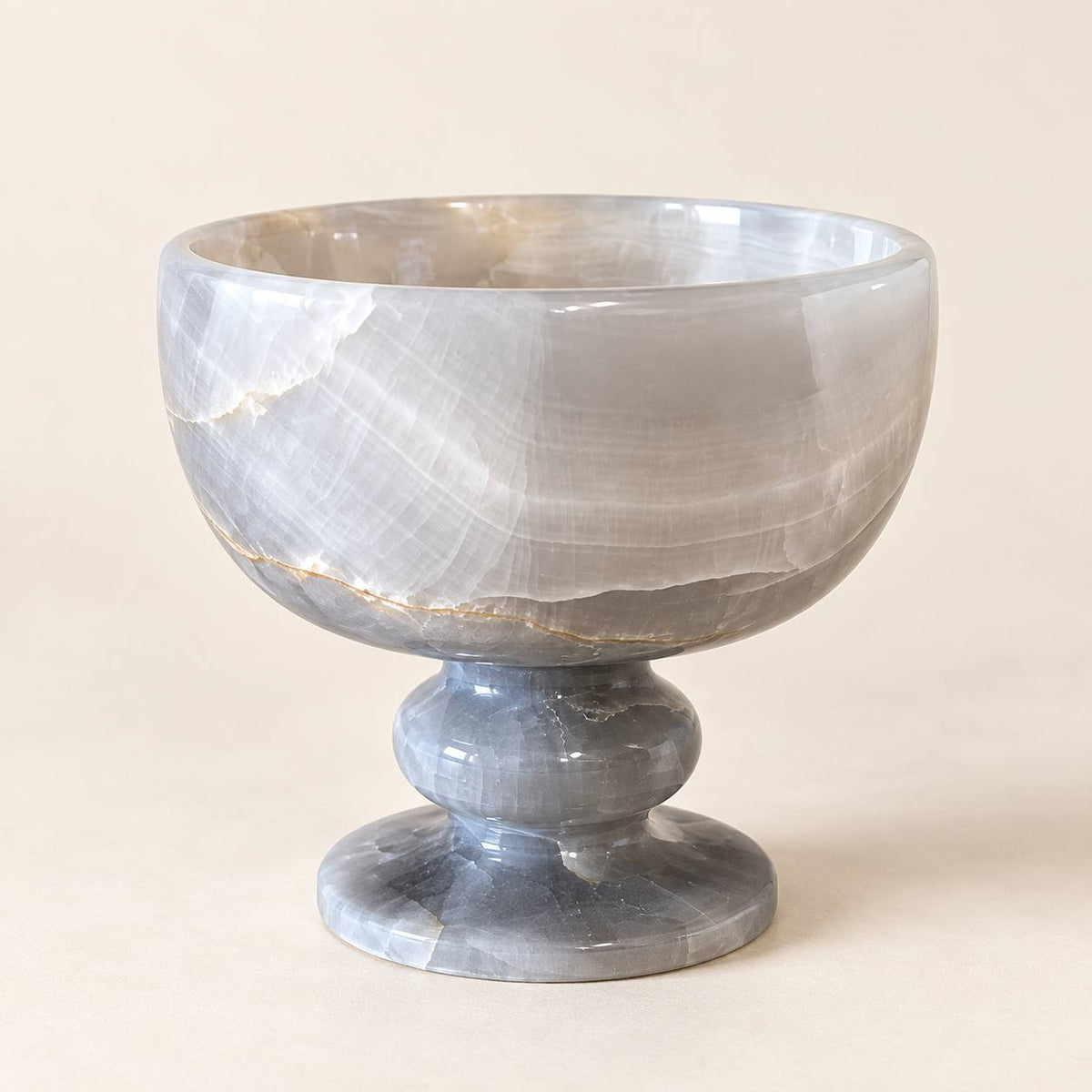 Silver grey onyx