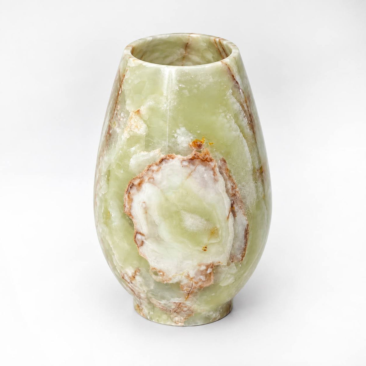 Pearl green onyx